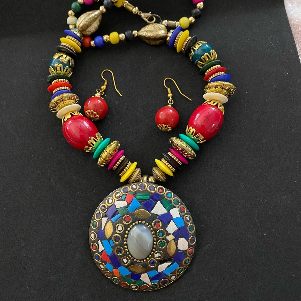🆕 Bollywood style handmade necklace with earrings